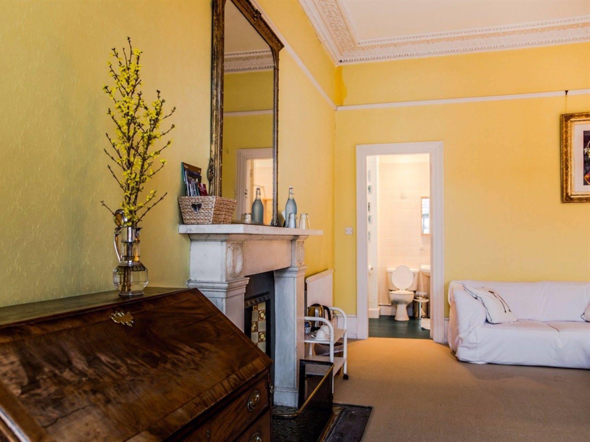 Winter Cherry Bed & Breakfast EDI Exterior foto